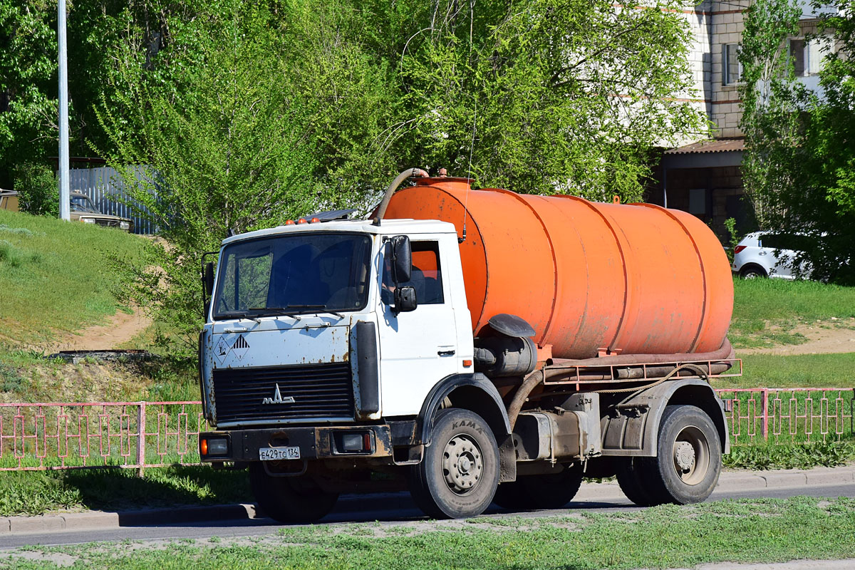 Волгоградская область, № Е 429 ТС 134 — МАЗ-5433A2