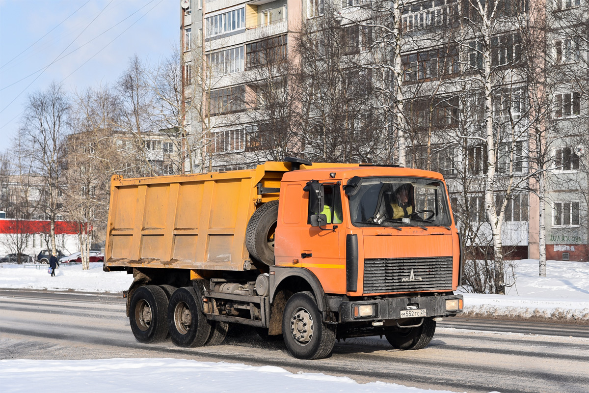 Архангельская область, № М 552 ТС 29 — МАЗ-5516X5