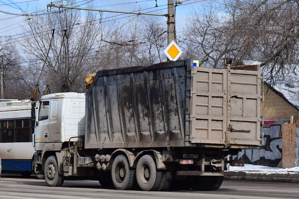 Волгоградская область, № М 685 КК 134 — МАЗ-6312B5