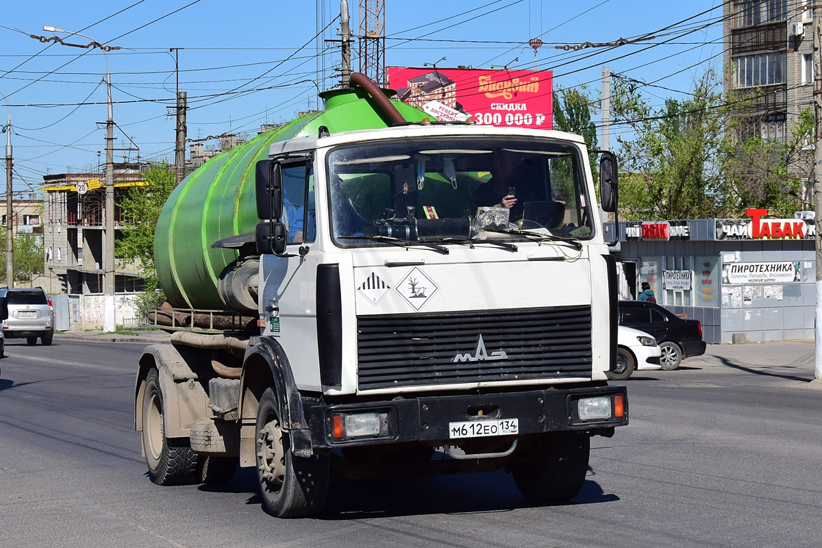 Волгоградская область, № М 612 ЕО 134 — МАЗ-5433A2