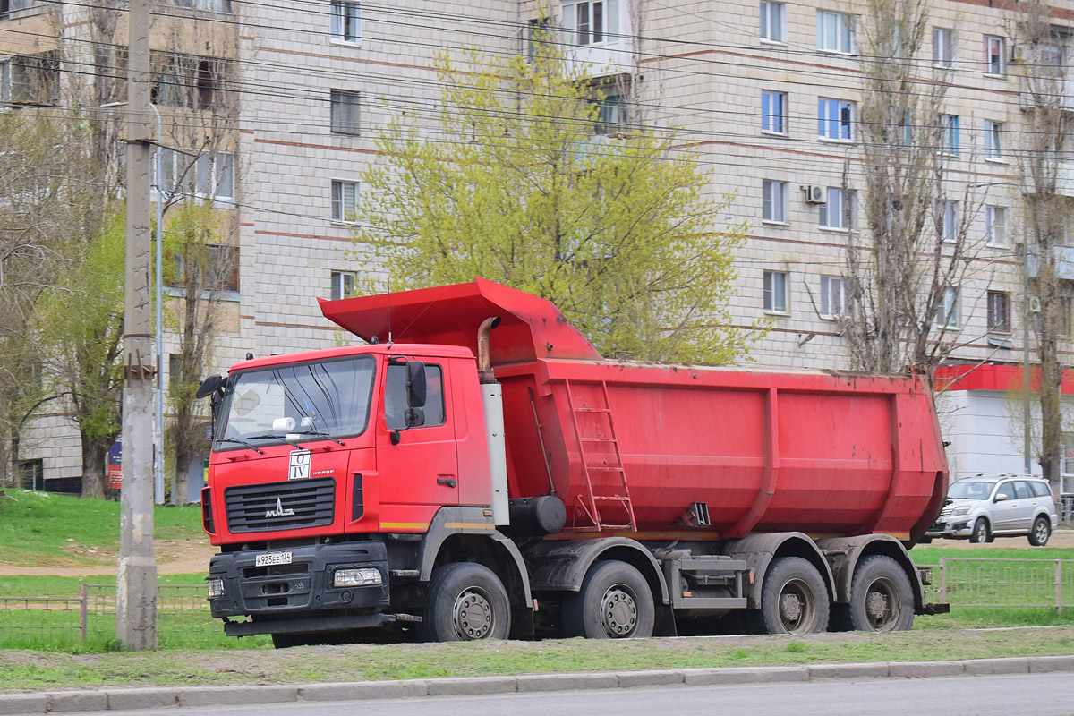 Волгоградская область, № К 925 ЕЕ 134 — МАЗ-6516C9