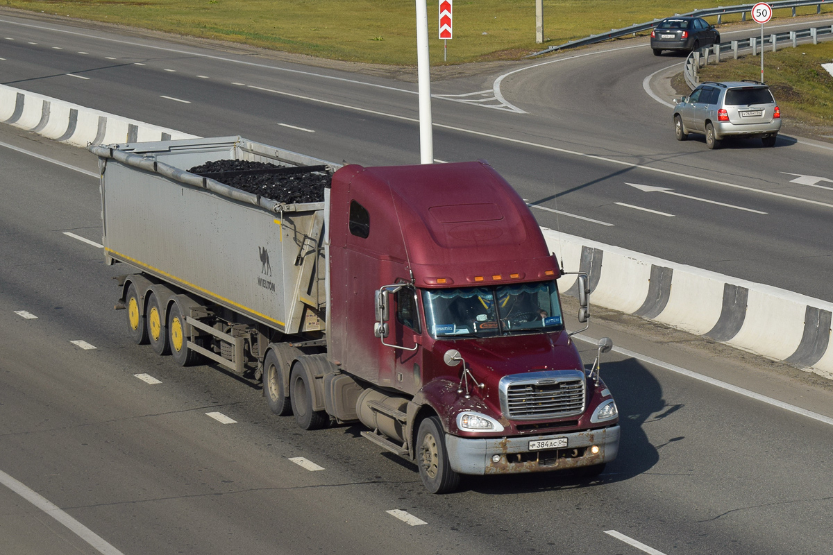 Алтай, № Р 384 АС 04 — Freightliner Columbia