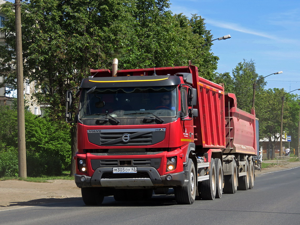 Кировская область, № М 305 ОУ 43 — Volvo ('2010) FMX.400 [X9P]