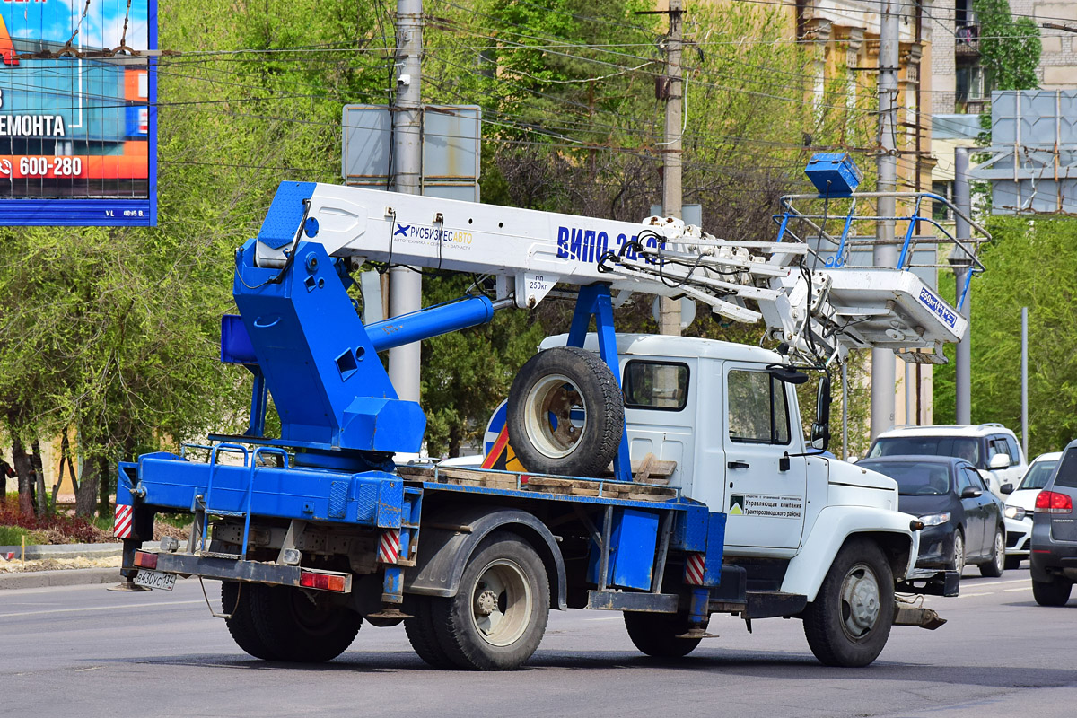 Волгоградская область, № В 430 УС 134 — ГАЗ-3309