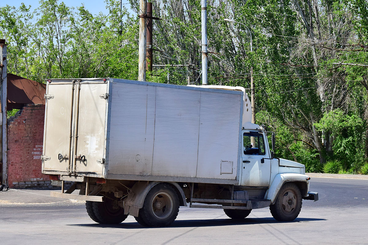 Волгоградская область, № К 886 ХН 34 — ГАЗ-3309