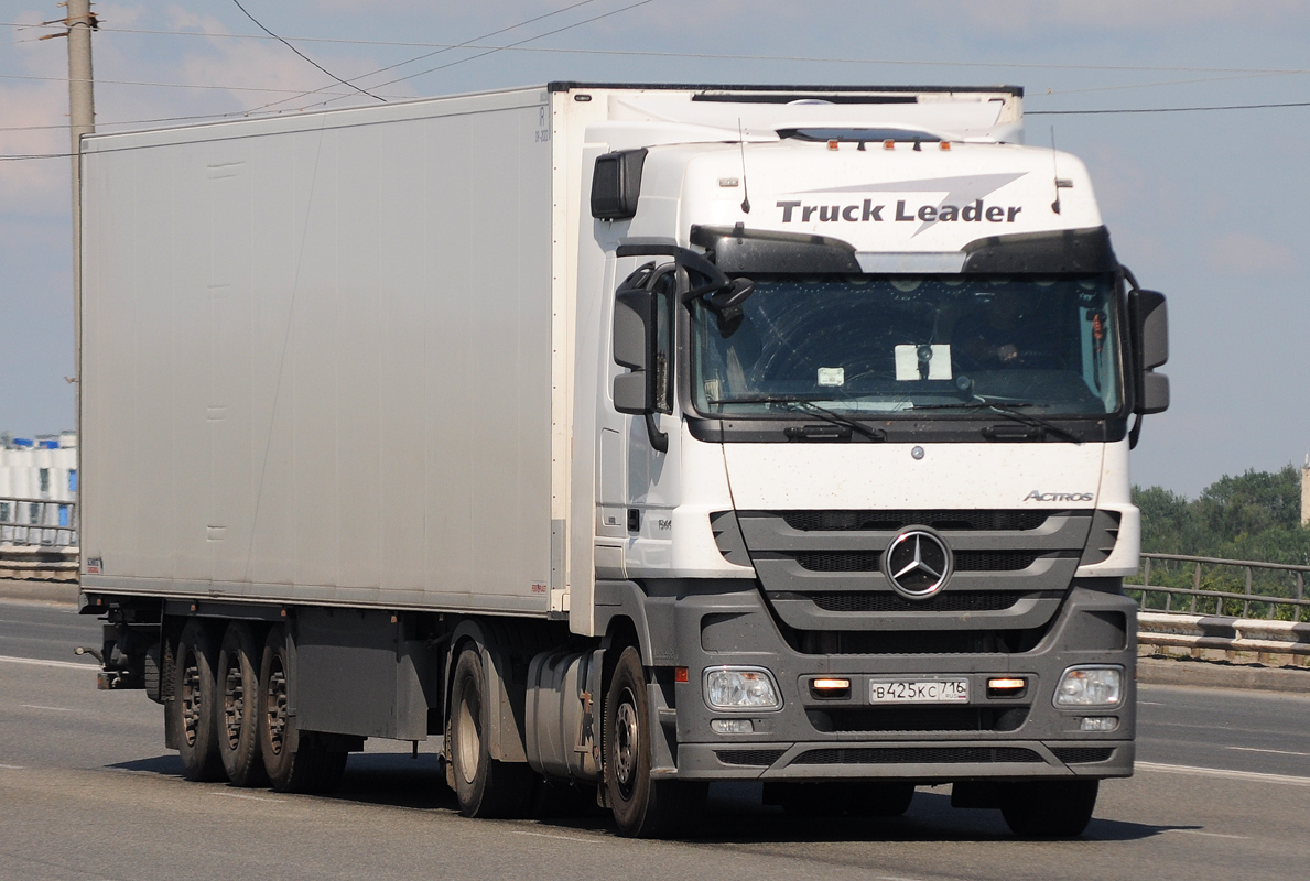 Татарстан, № В 425 КС 716 — Mercedes-Benz Actros '09 1844 [Z9M]