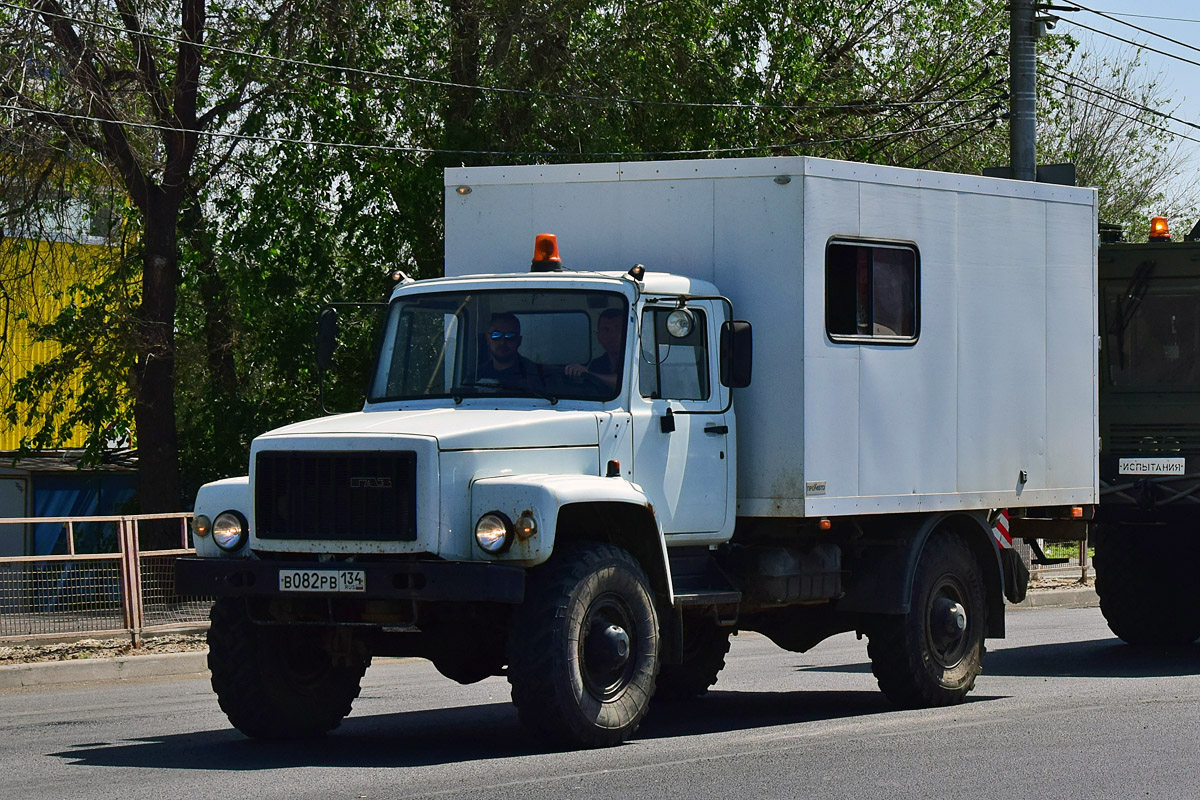 Волгоградская область, № В 082 РВ 134 — ГАЗ-33081 «Садко»