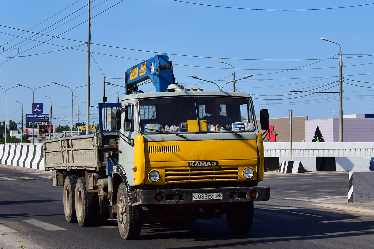 Волгоградская область, № С 085 ЕС 34 — КамАЗ-53202