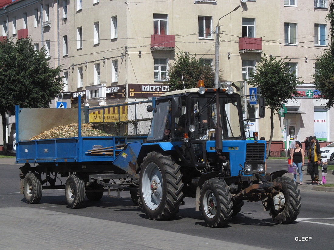 Витебская область, № ВК-2 3353 — Беларус-82.1