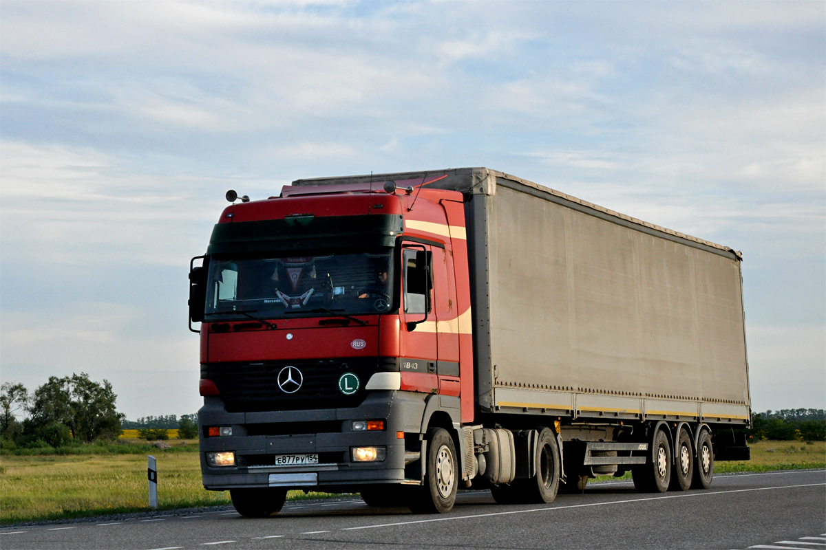 Новосибирская область, № Е 877 РУ 154 — Mercedes-Benz Actros ('1997) 1843