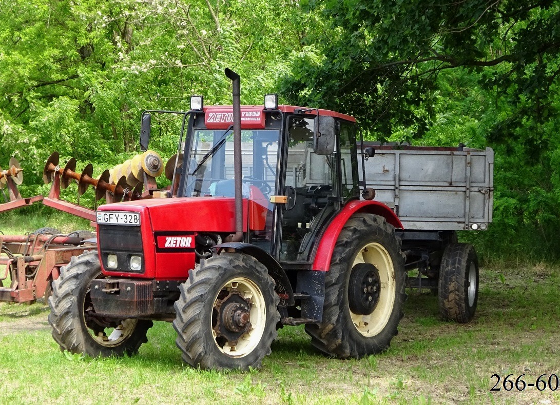 Венгрия, № GFY-328 — Zetor (общая модель)