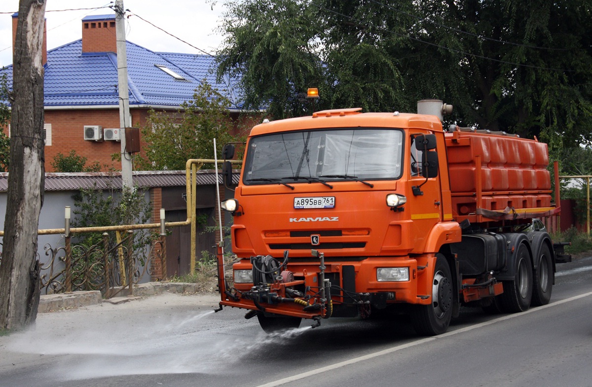 Ростовская область, № А 895 ВВ 761 — КамАЗ-65115 (общая модель)