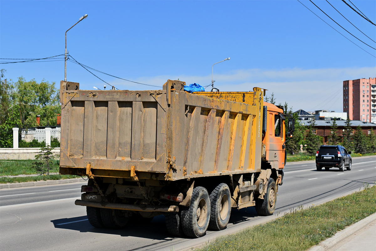 Саха (Якутия), № Е 112 МС 14 — Shaanxi Shacman F2000 SX325x