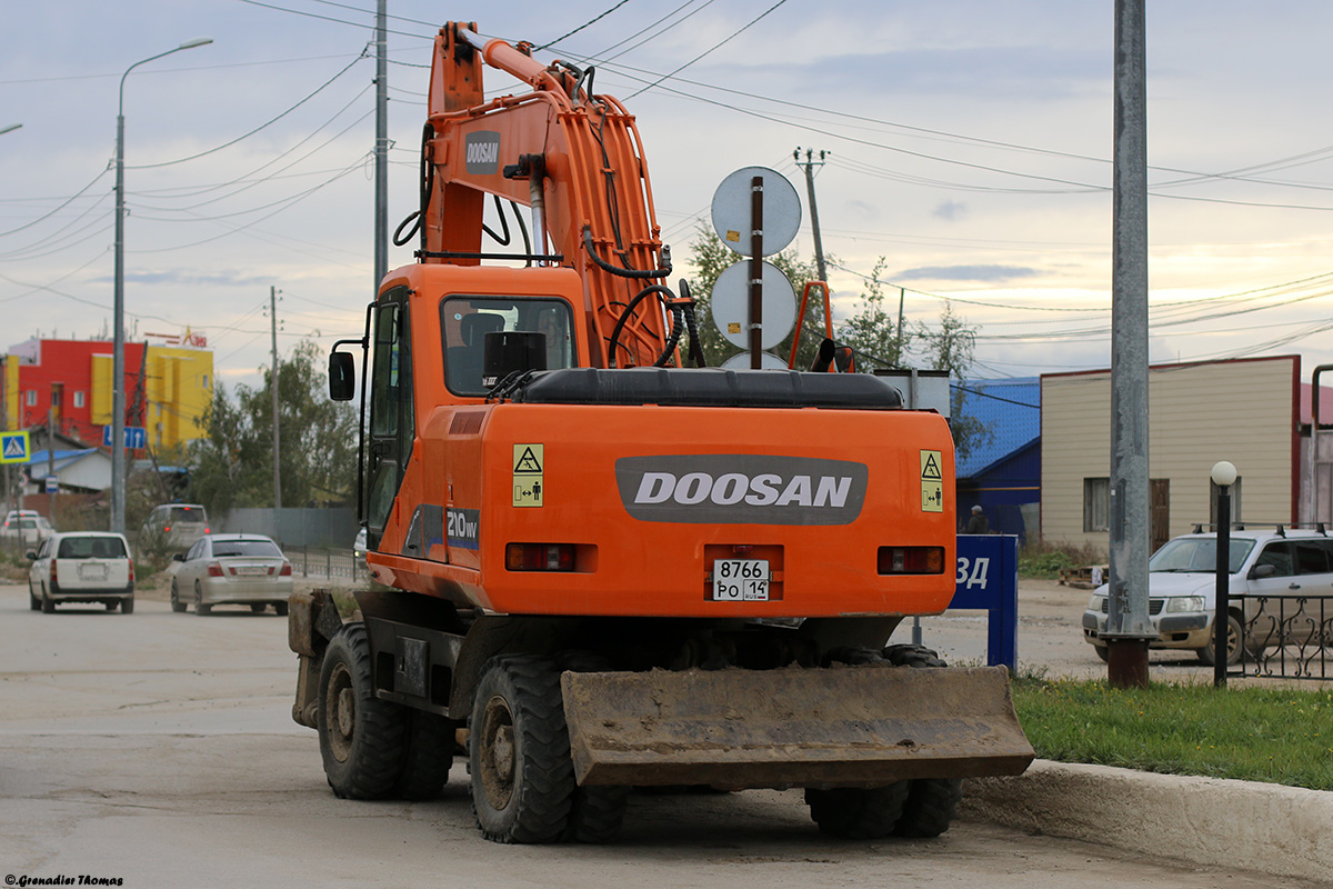 Саха (Якутия), № 8766 РО 14 — Doosan DX210W