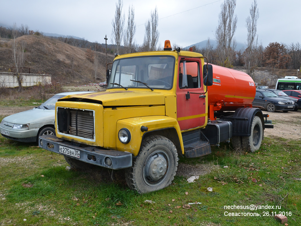 Севастополь, № Е 275 ВН 35 — ГАЗ-3307