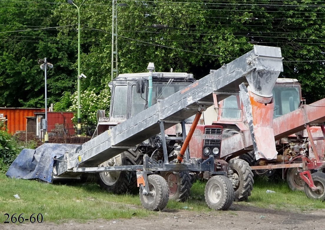 Венгрия, № YHU-452 — Беларус-82.1; Венгрия — Конвейерные ленты OPTI-RACK длиной 150 и 150 м