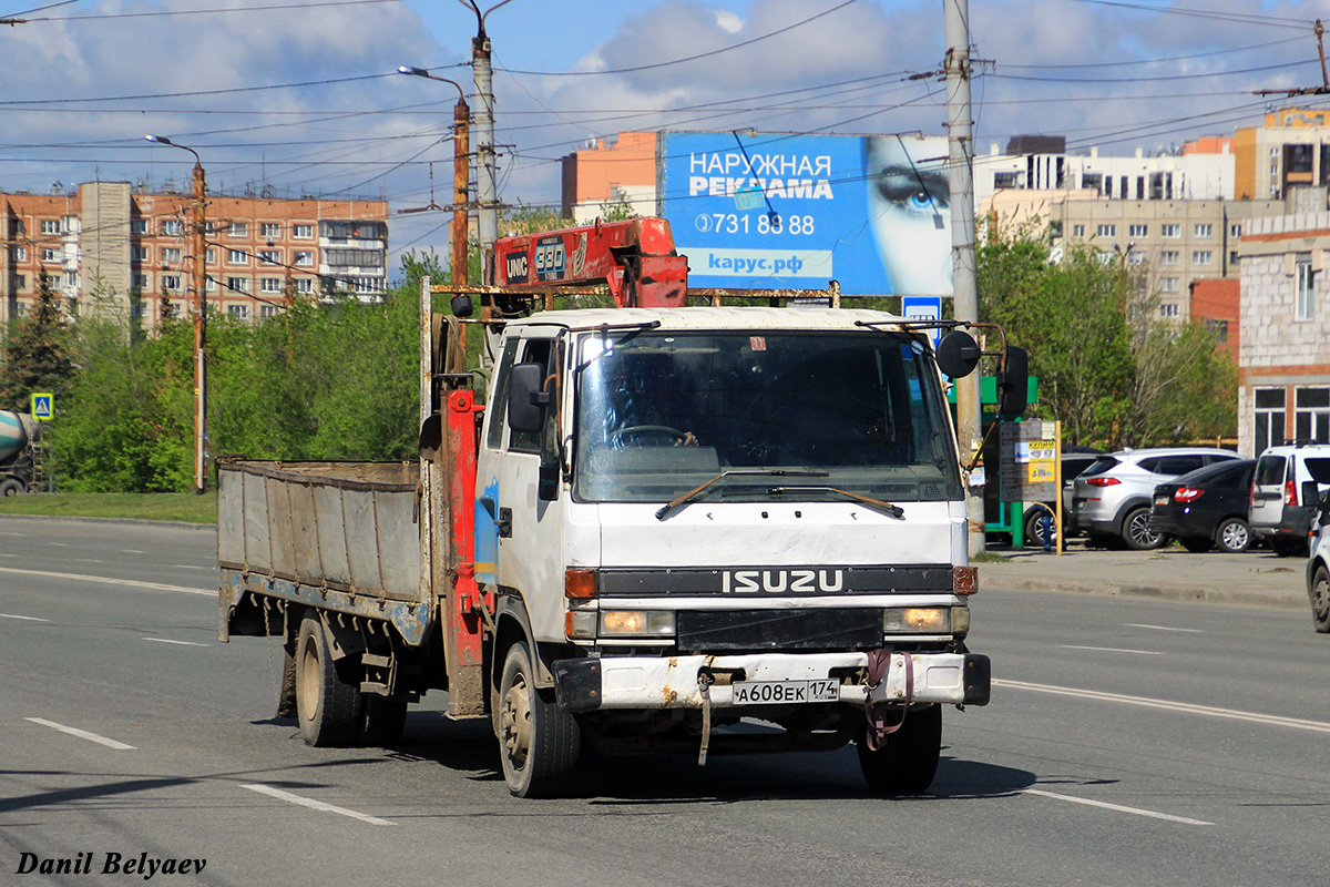 Челябинская область, № А 608 ЕК 174 — Isuzu Forward (общая модель)