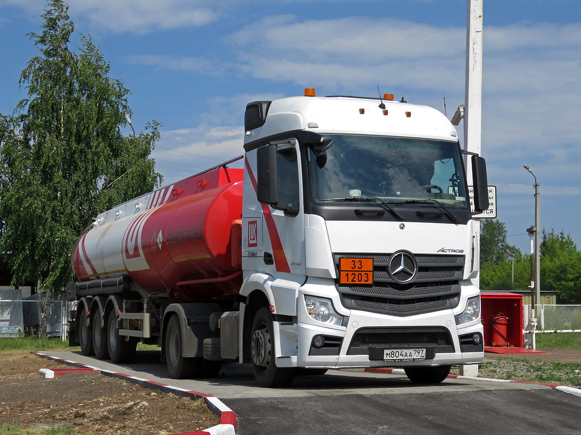 Москва, № М 804 АА 797 — Mercedes-Benz Actros '18 2042 [Z9M]