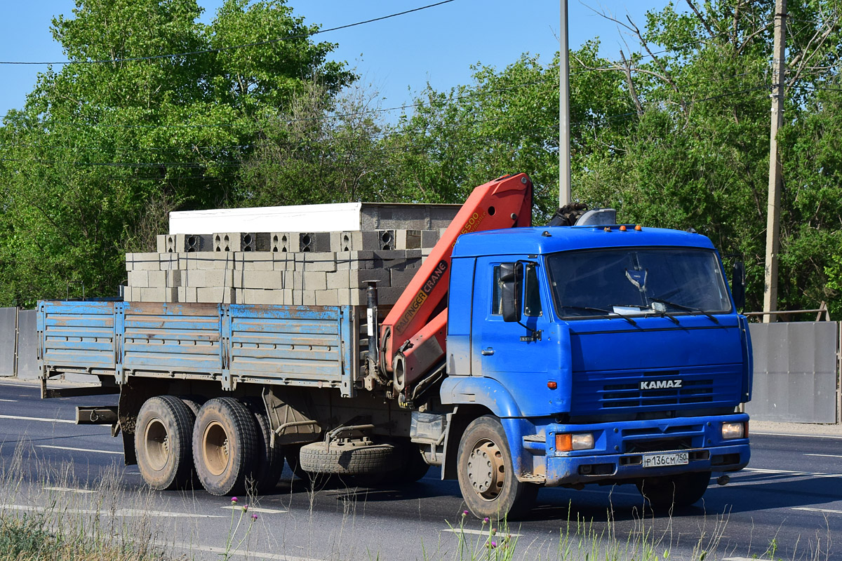 Волгоградская область, № Р 136 СМ 750 — КамАЗ-65117-62