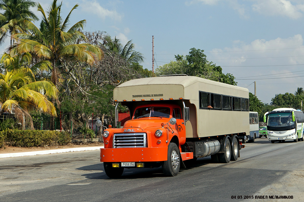 Куба, № P 058 206 — GMC (общая модель)