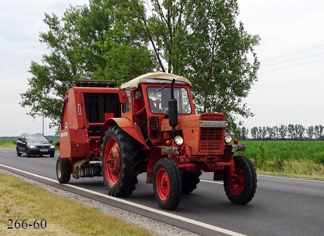 Венгрия, № YBJ-391 — МТЗ-50; Прицепы сельскохозяйственные — Пресс-подборщики (общая)