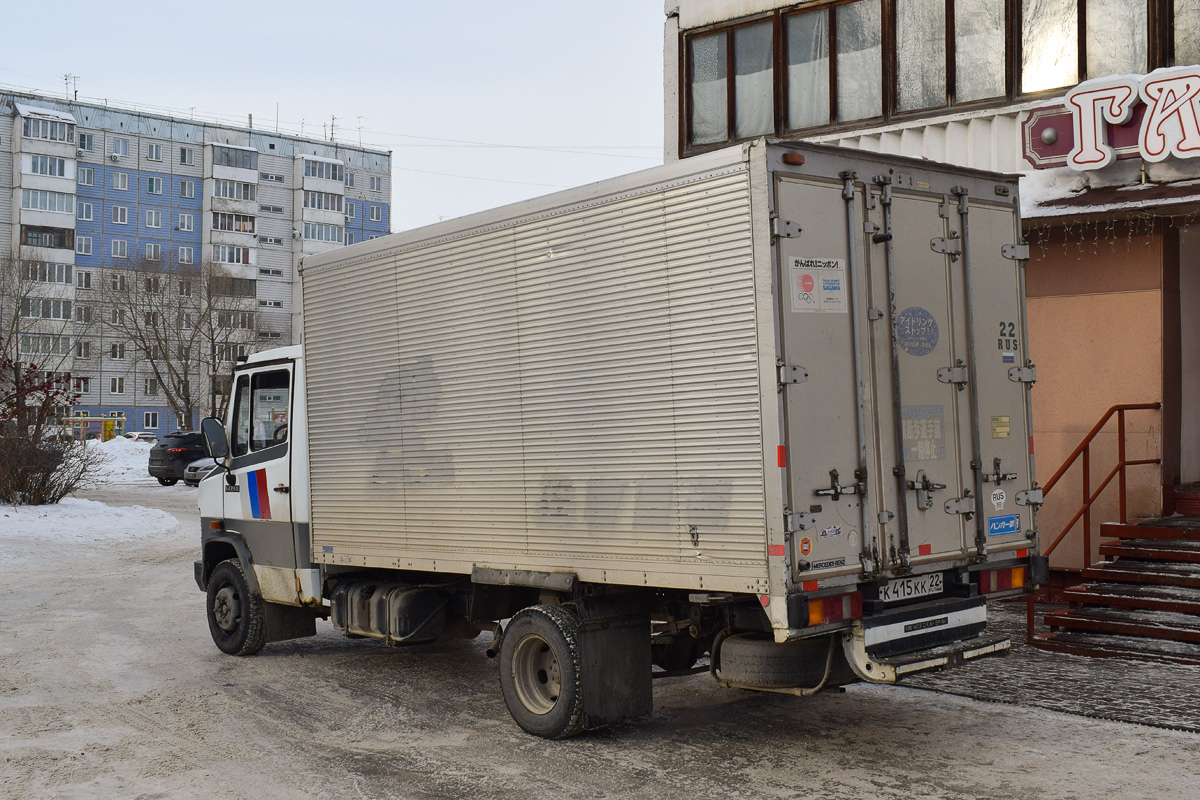 Алтайский край, № К 415 КК 22 — Mercedes-Benz T2 ('1986)