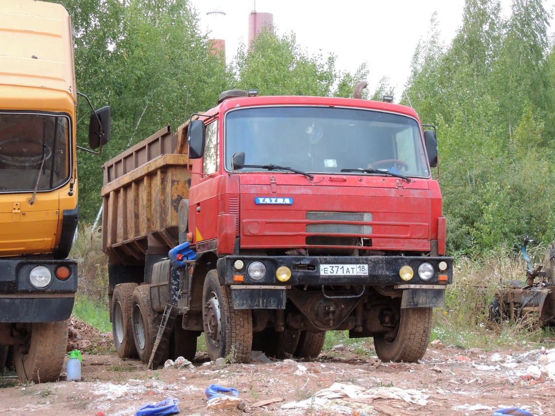 Удмуртия, № Е 371 АТ 18 — Tatra 815 S3