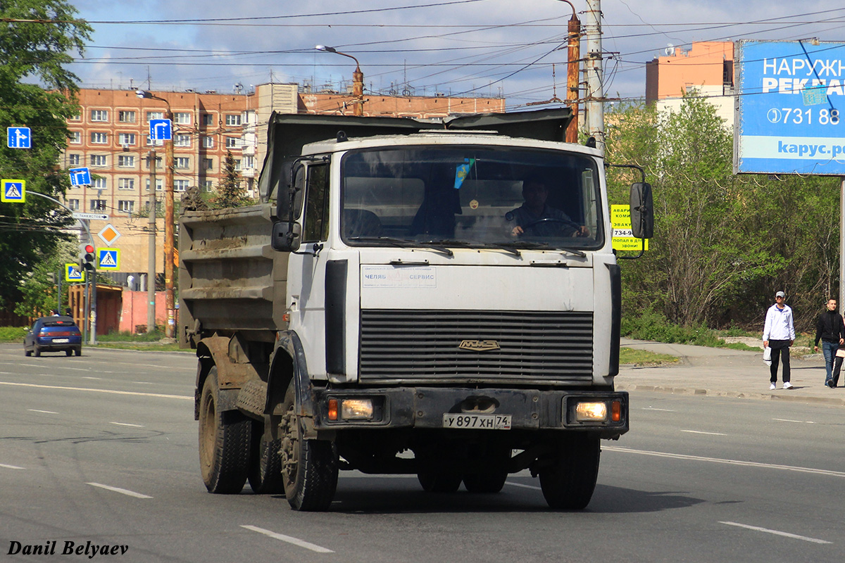 Челябинская область, № У 897 ХН 74 — МАЗ-555102