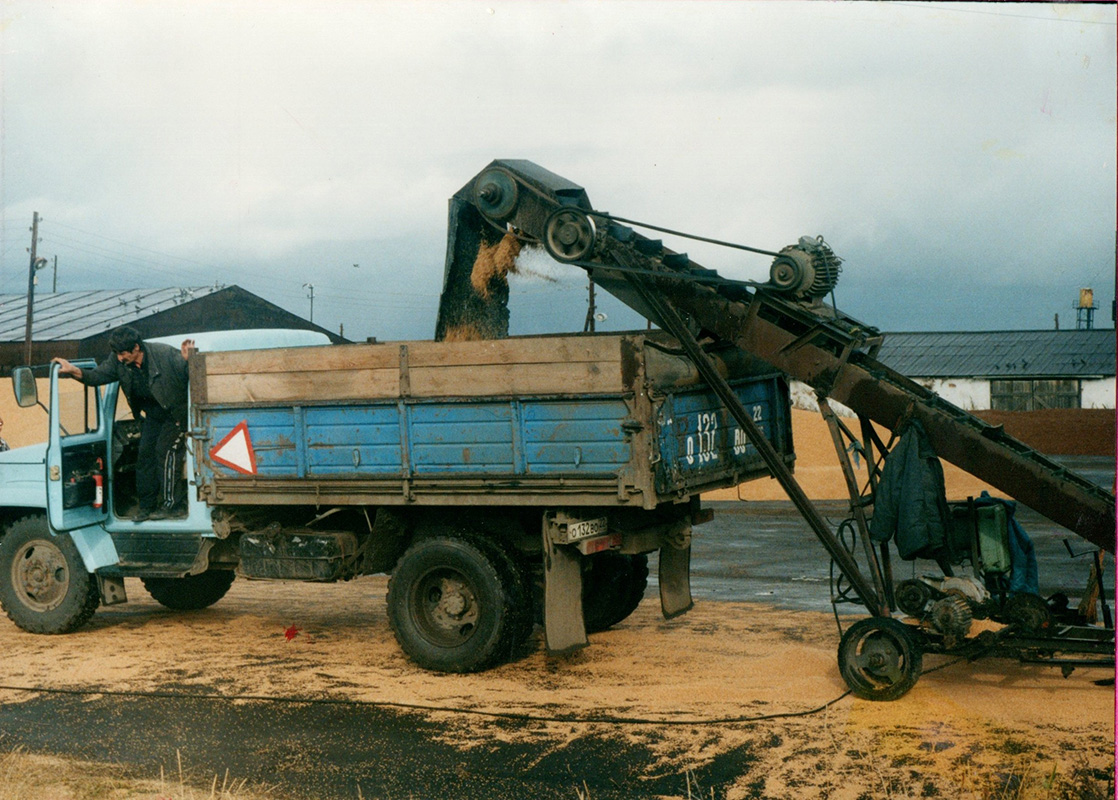 Алтайский край, № О 132 ВО 22 — ГАЗ-3307; Алтайский край — Исторические фотографии (Автомобили)