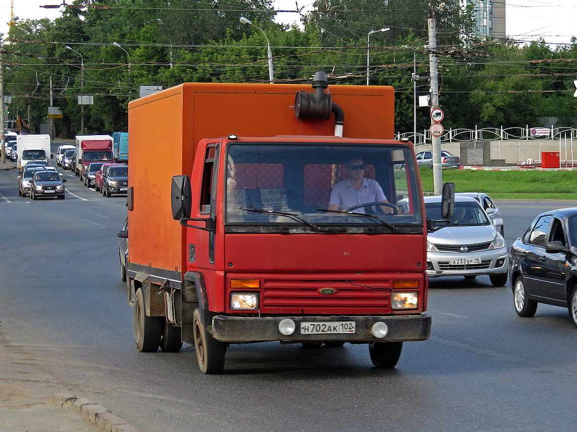 Башкортостан, № Н 702 АК 102 — Ford Cargo ('1981)