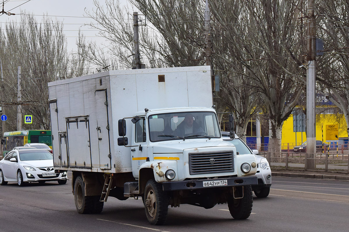 Волгоградская область, № В 642 УР 134 — ГАЗ-33086 «Земляк»