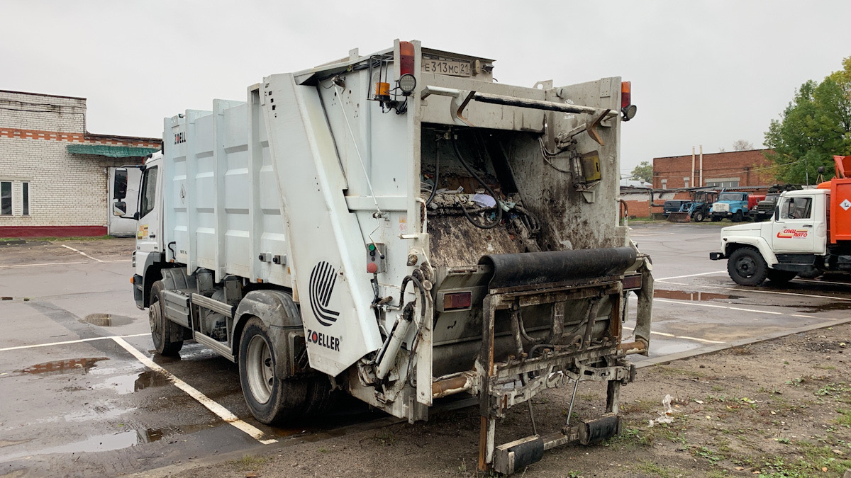 Чувашия, № Е 313 МС 21 — Mercedes-Benz Atego 1622