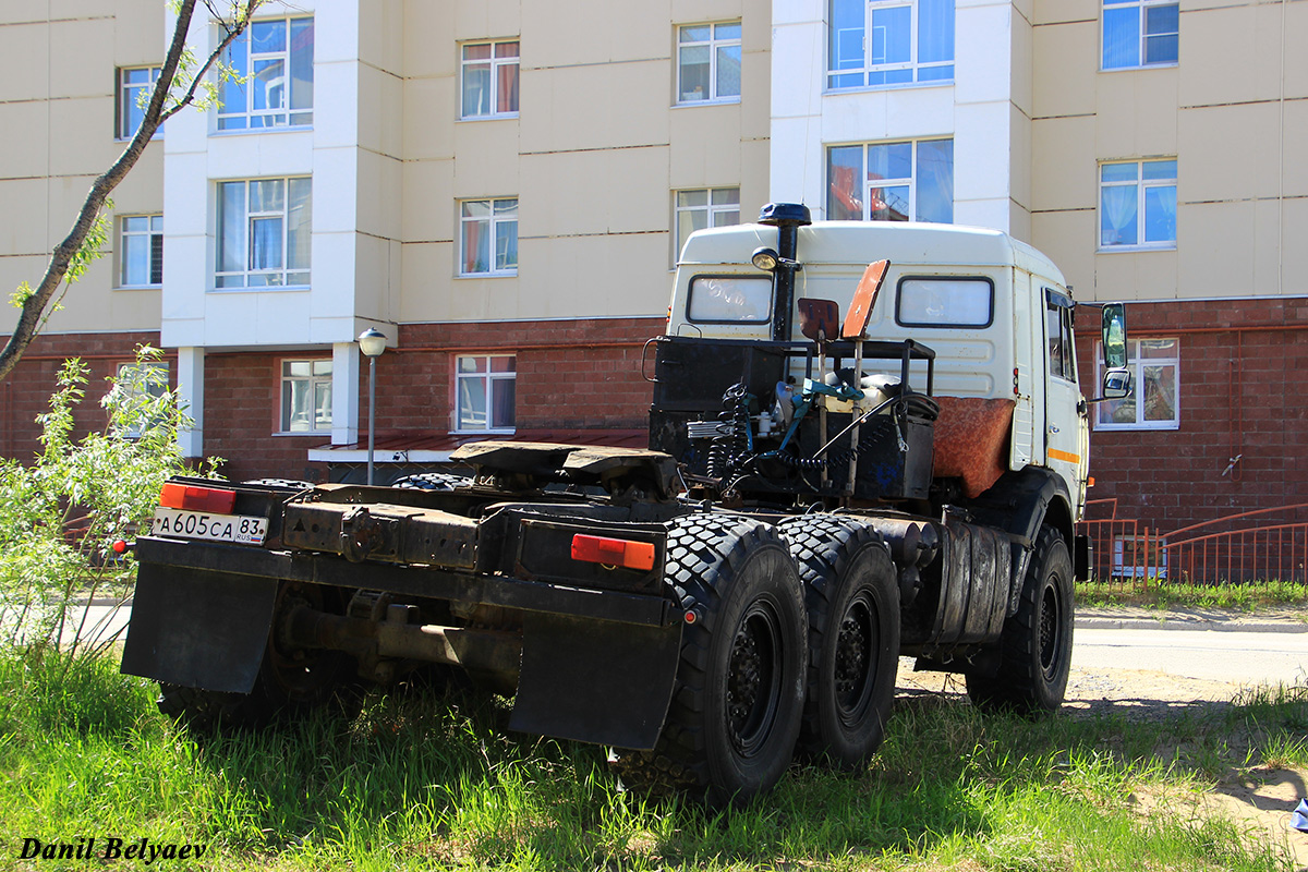 Ненецкий автономный округ, № А 605 СА 83 — КамАЗ-43101