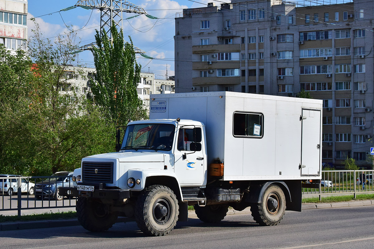 Волгоградская область, № В 148 ТМ 134 — ГАЗ-33081 «Садко»