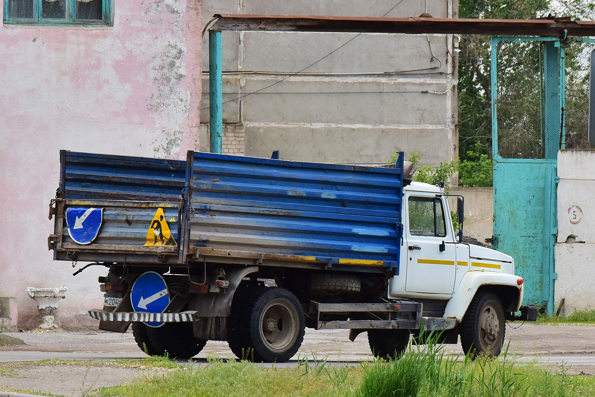 Волгоградская область, № В 204 ЕА 134 — ГАЗ-3309