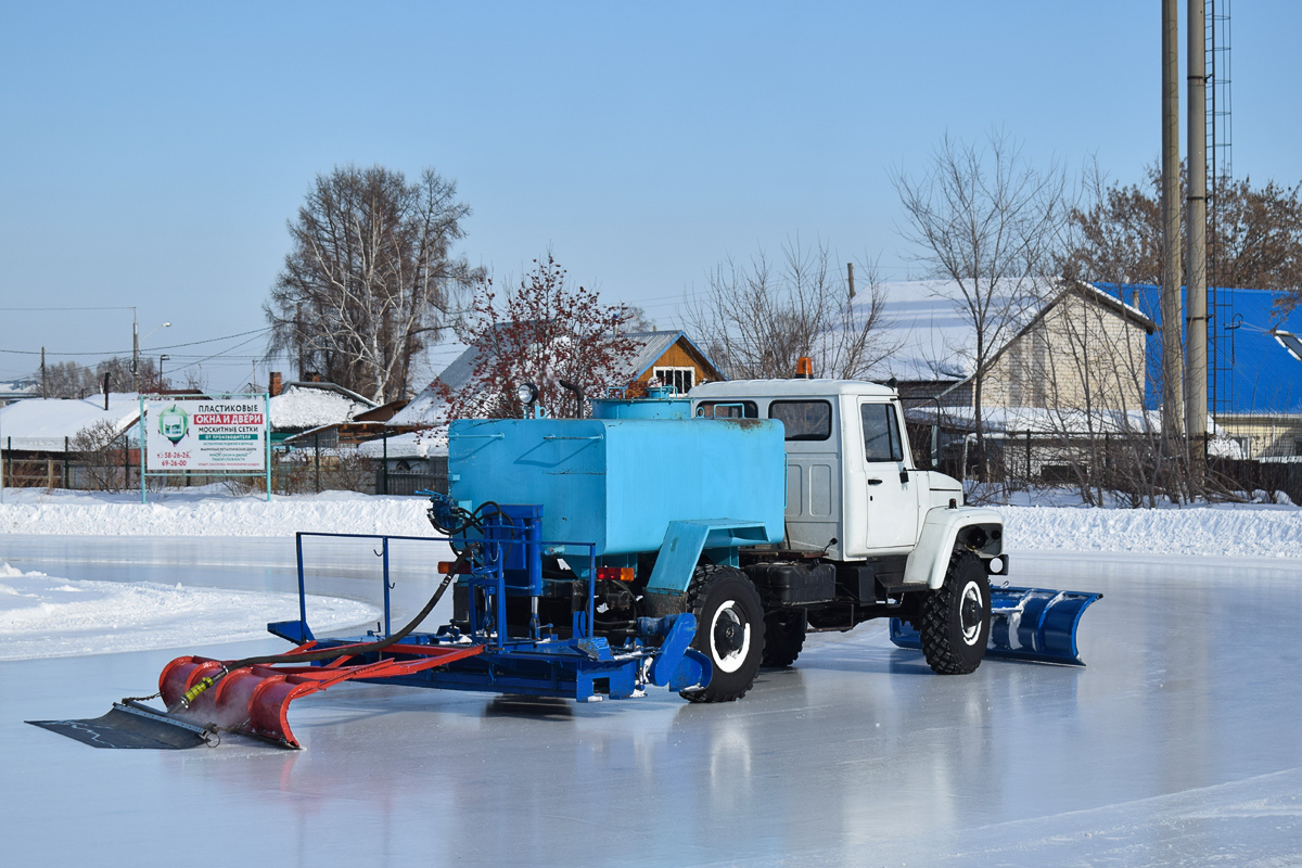 Алтайский край, № (22) Б/Н 0215 — ГАЗ-33081 «Садко»