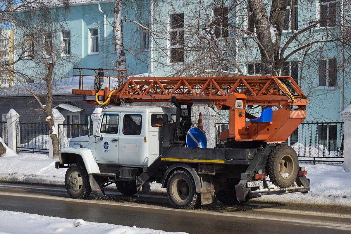 Алтайский край, № Х 008 УХ 22 — ГАЗ-33086 «Земляк»