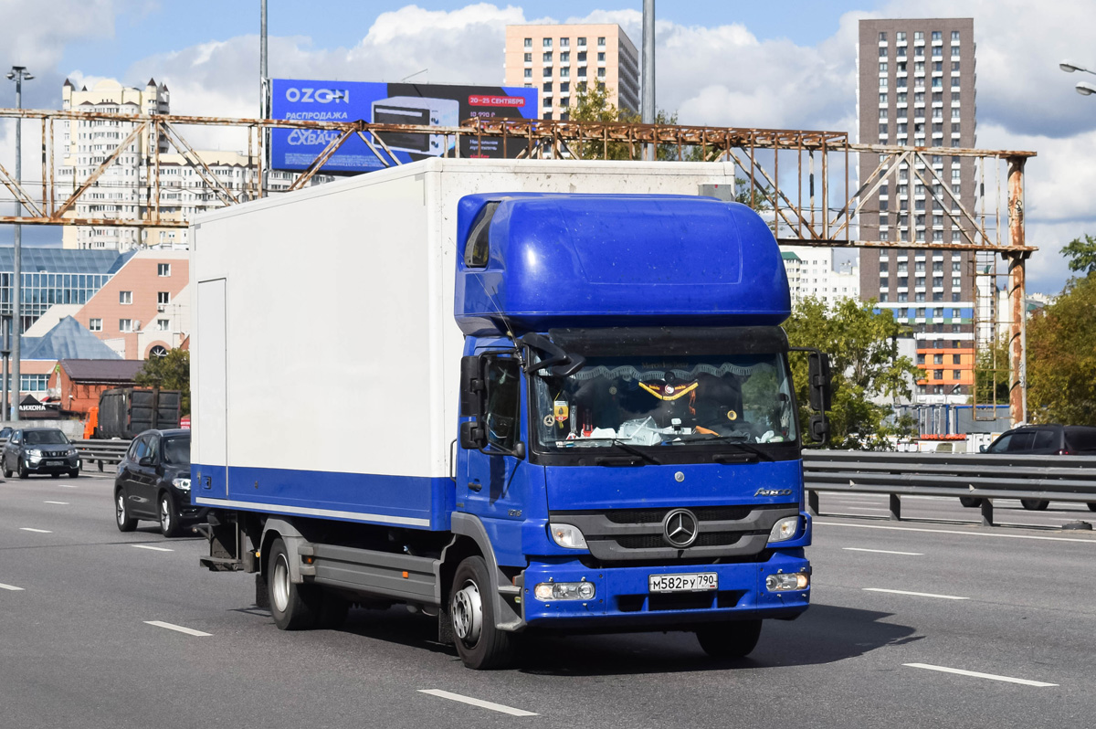 Московская область, № М 582 РУ 790 — Mercedes-Benz Atego 1218