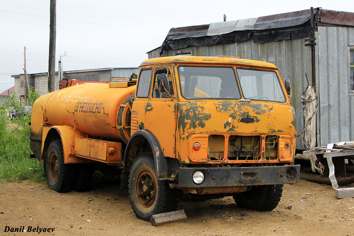 Ненецкий автономный округ, № (83) Б/Н 0009 — МАЗ-5334; Ненецкий автономный округ — Автомобили без номеров