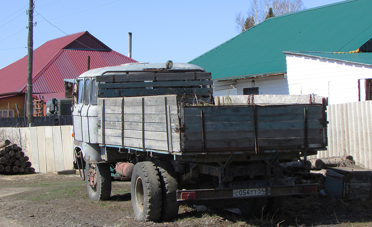 Алтайский край, № С 054 ТТ 54 — IFA W50L