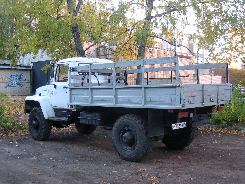 Тверская область, № М 318 РЕ 69 — ГАЗ-33081 «Садко»