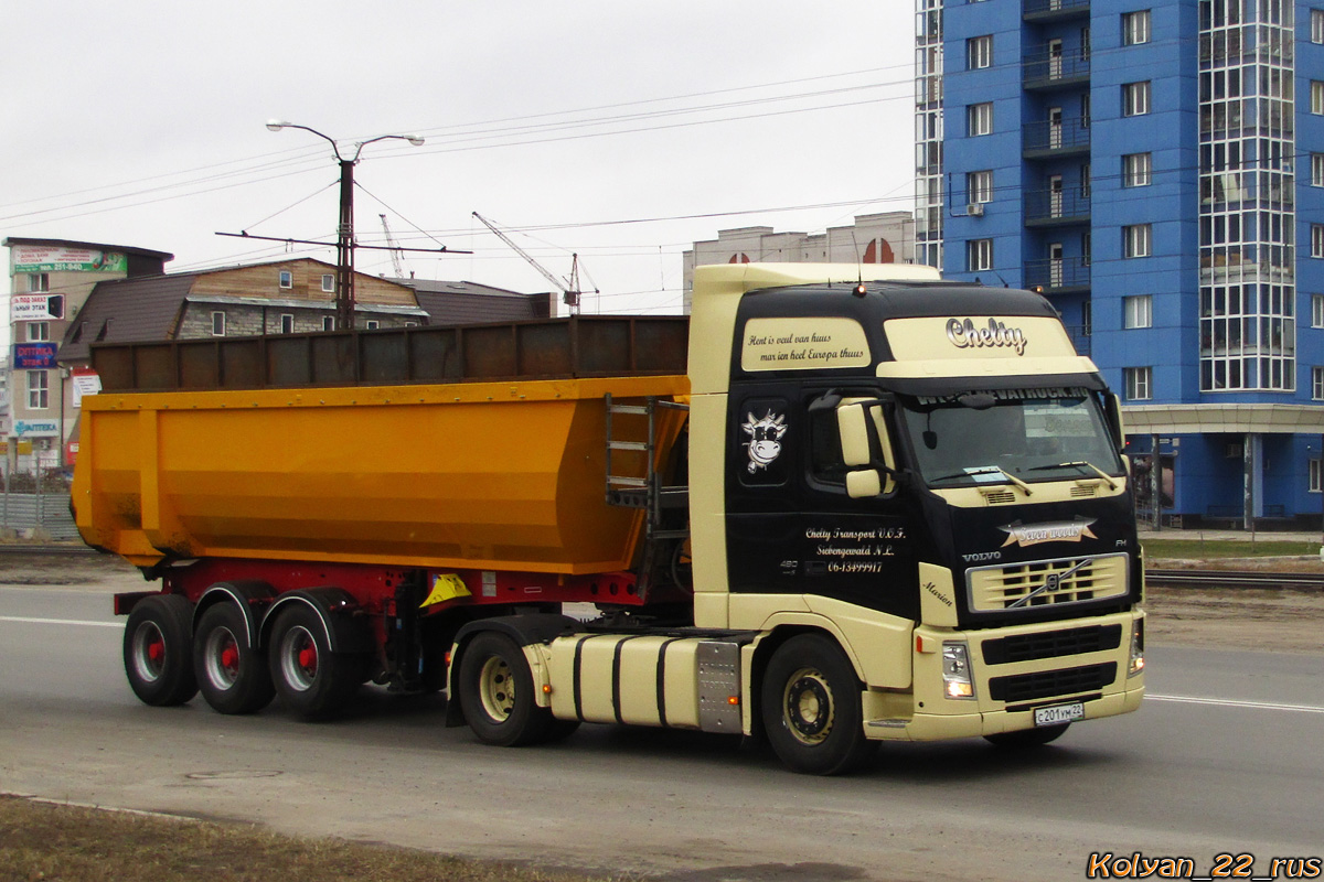 Алтайский край, № С 201 УМ 22 — Volvo ('2002) FH12.480