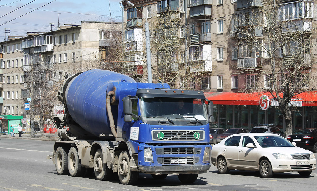 Челябинская область, № 266 — Volvo ('2002) FM12.400