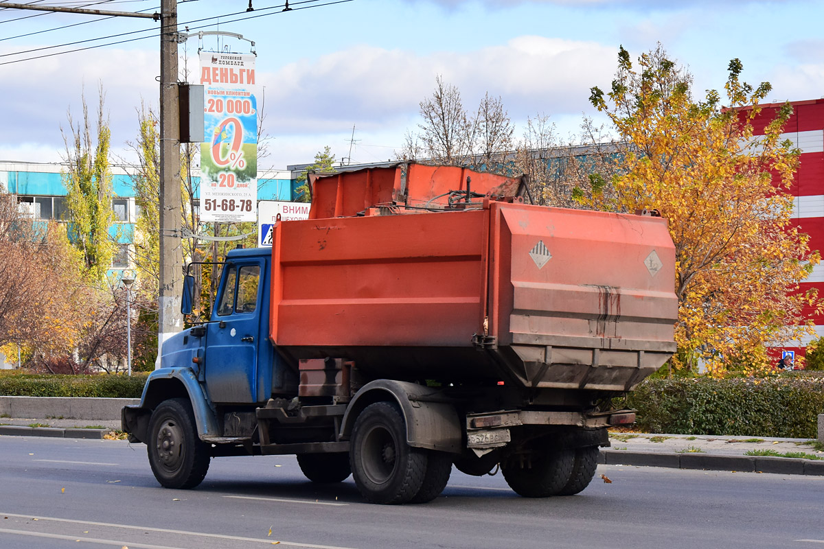 Волгоградская область, № Р 526 ВС 34 — ЗИЛ-432932