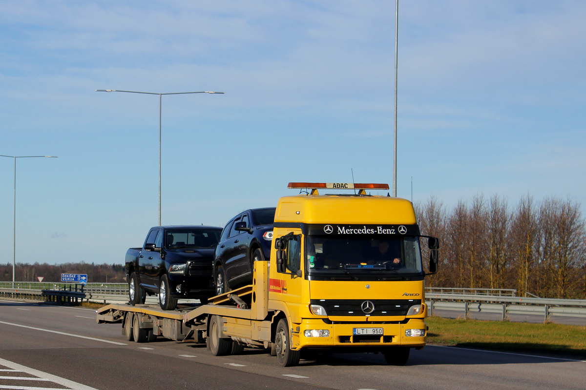 Литва, № LTI 950 — Mercedes-Benz Atego (общ.м)