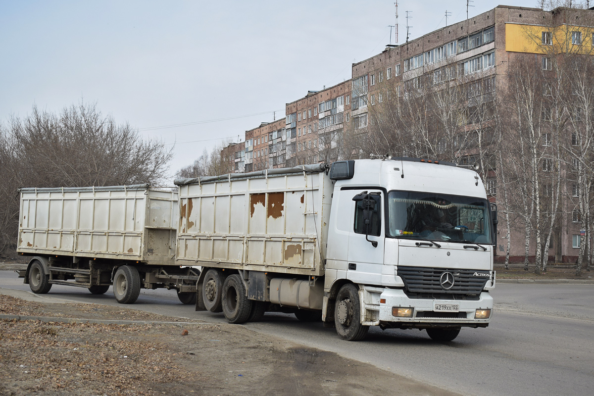 Алтайский край, № А 219 ХХ 122 — Mercedes-Benz Actros ('1997) 2540