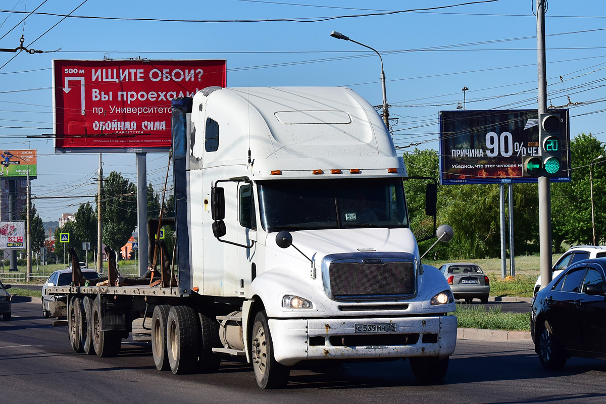 Волгоградская область, № С 539 МН 34 — Freightliner Columbia