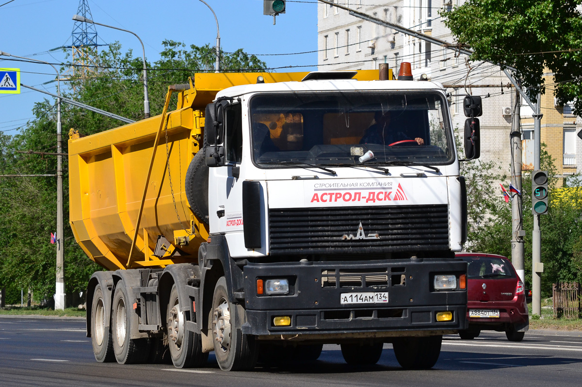 Волгоградская область, № А 114 АМ 134 — МАЗ-6516B9