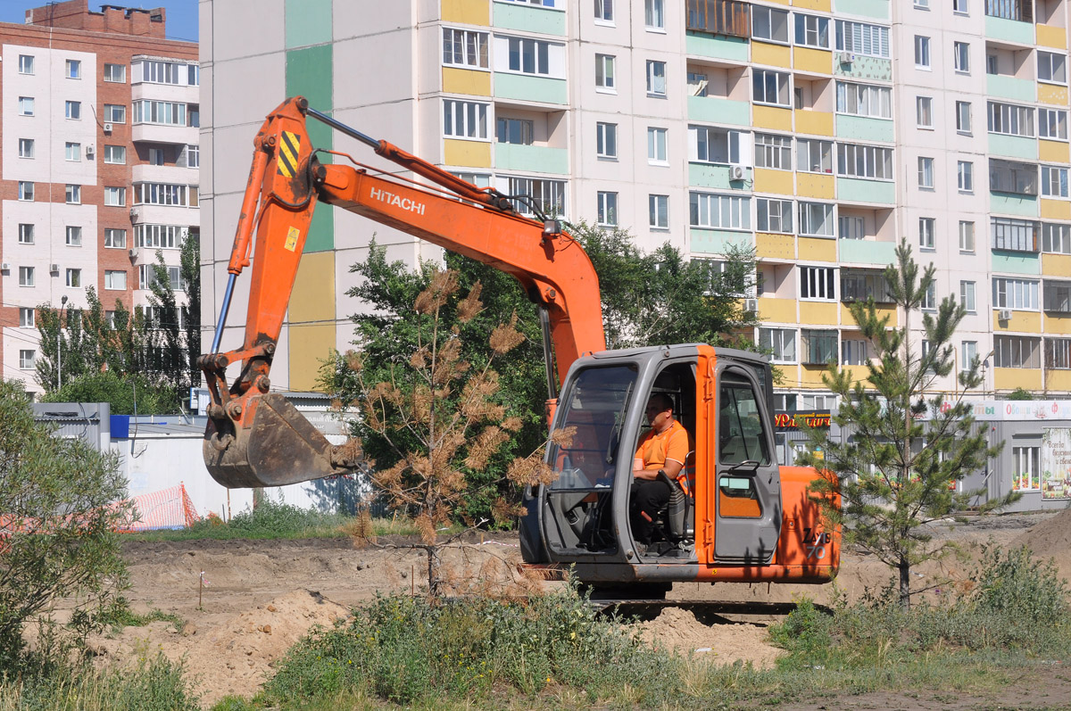 Москва, № 4753 ВВ 77 — Hitachi ZX70 (общая модель)