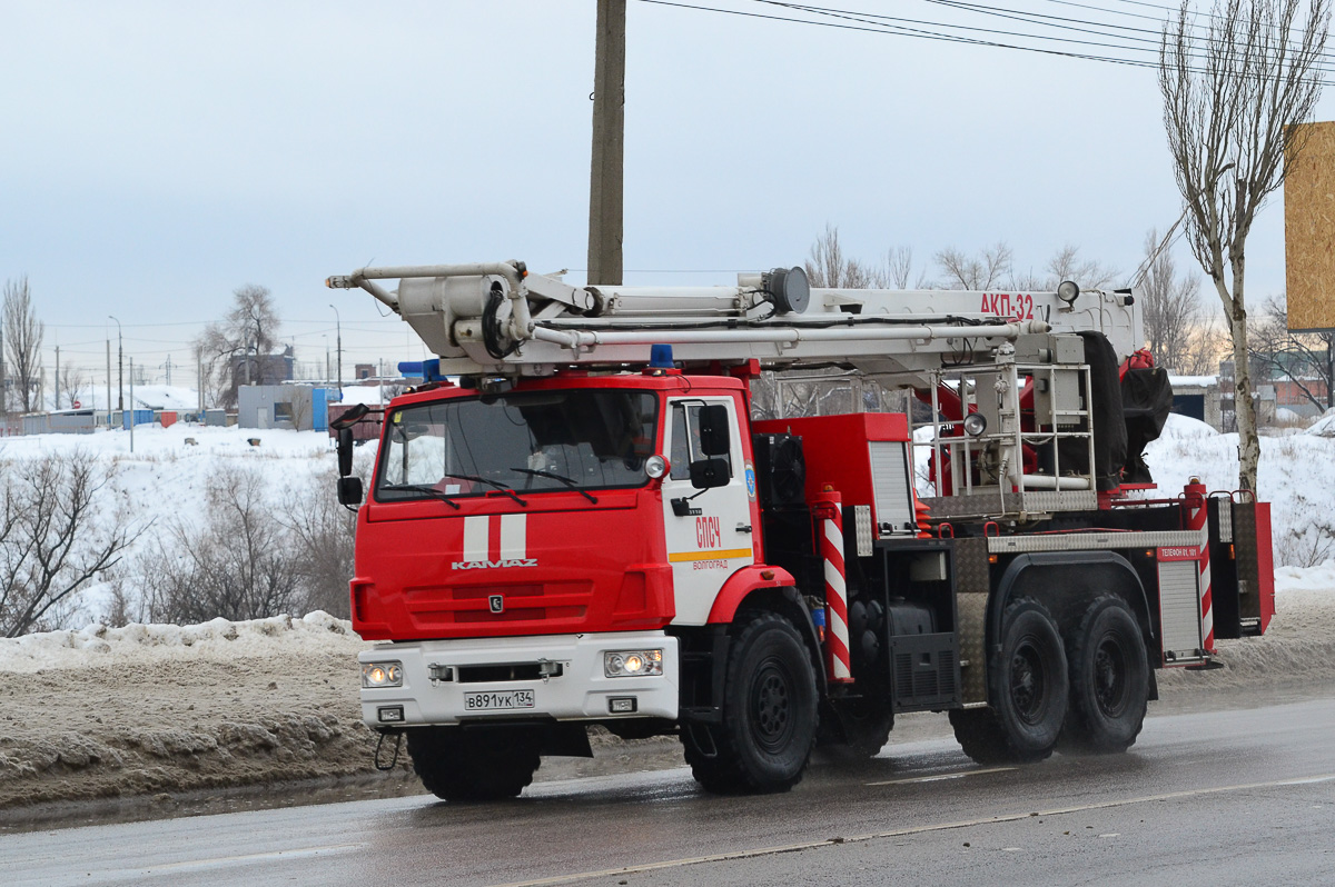 Волгоградская область, № В 891 УК 134 — КамАЗ-43118-46